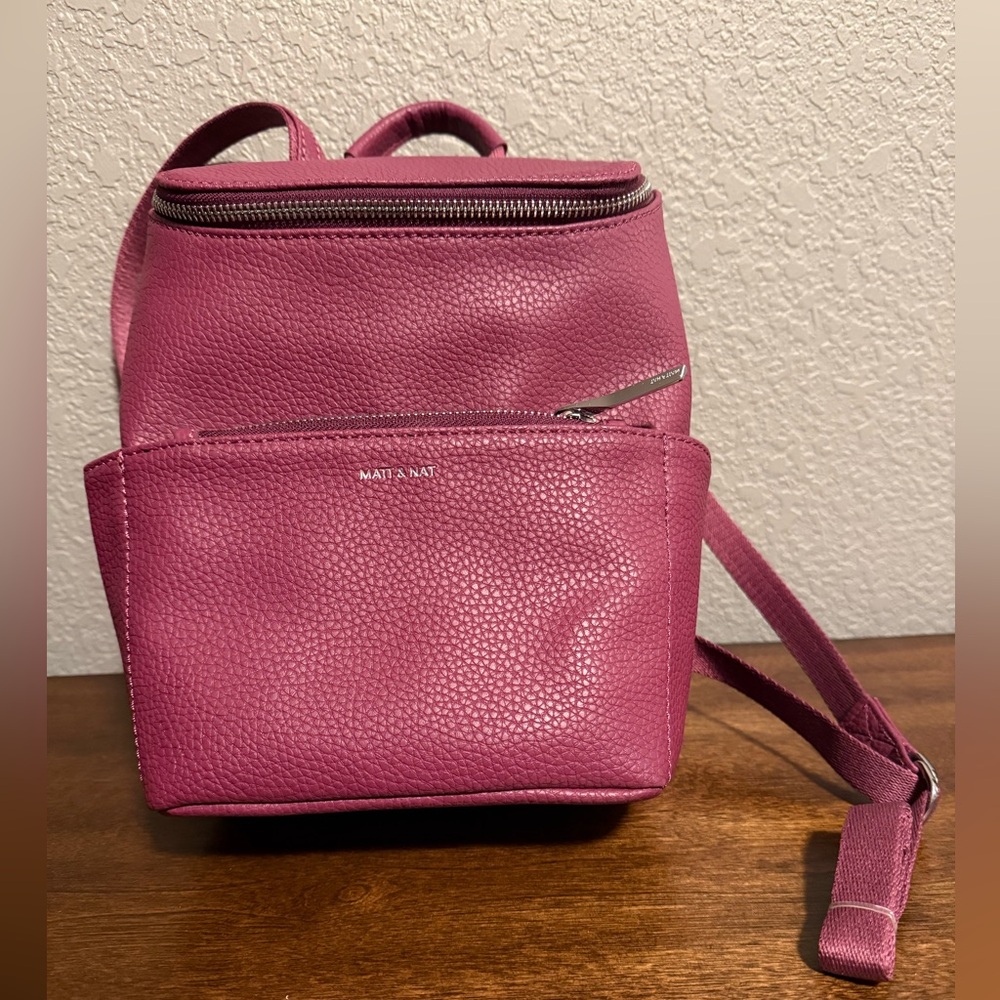 Matt & Nat Brave Fuchsia Backpack